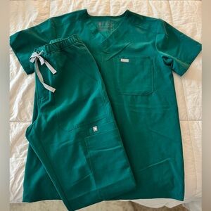 MENS Figs Scrub Set Size XS HUNTER GREEN